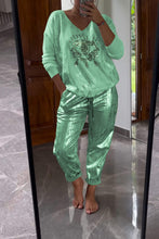 Load image into Gallery viewer, Fashionable Sequin Top And Bronzing Trousers Two-piece Set