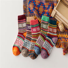 Load image into Gallery viewer, Ethnic Knitted Thick Needle Retro Socks