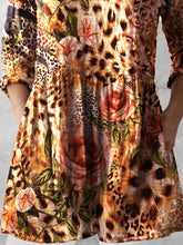 Load image into Gallery viewer, Women's Retro Leopard Floral Art Print Casual Cotton And Linen V-neck Top