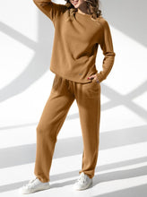 Load image into Gallery viewer, Women&#39;s 2 piece Knit loungewear set with joggers pants